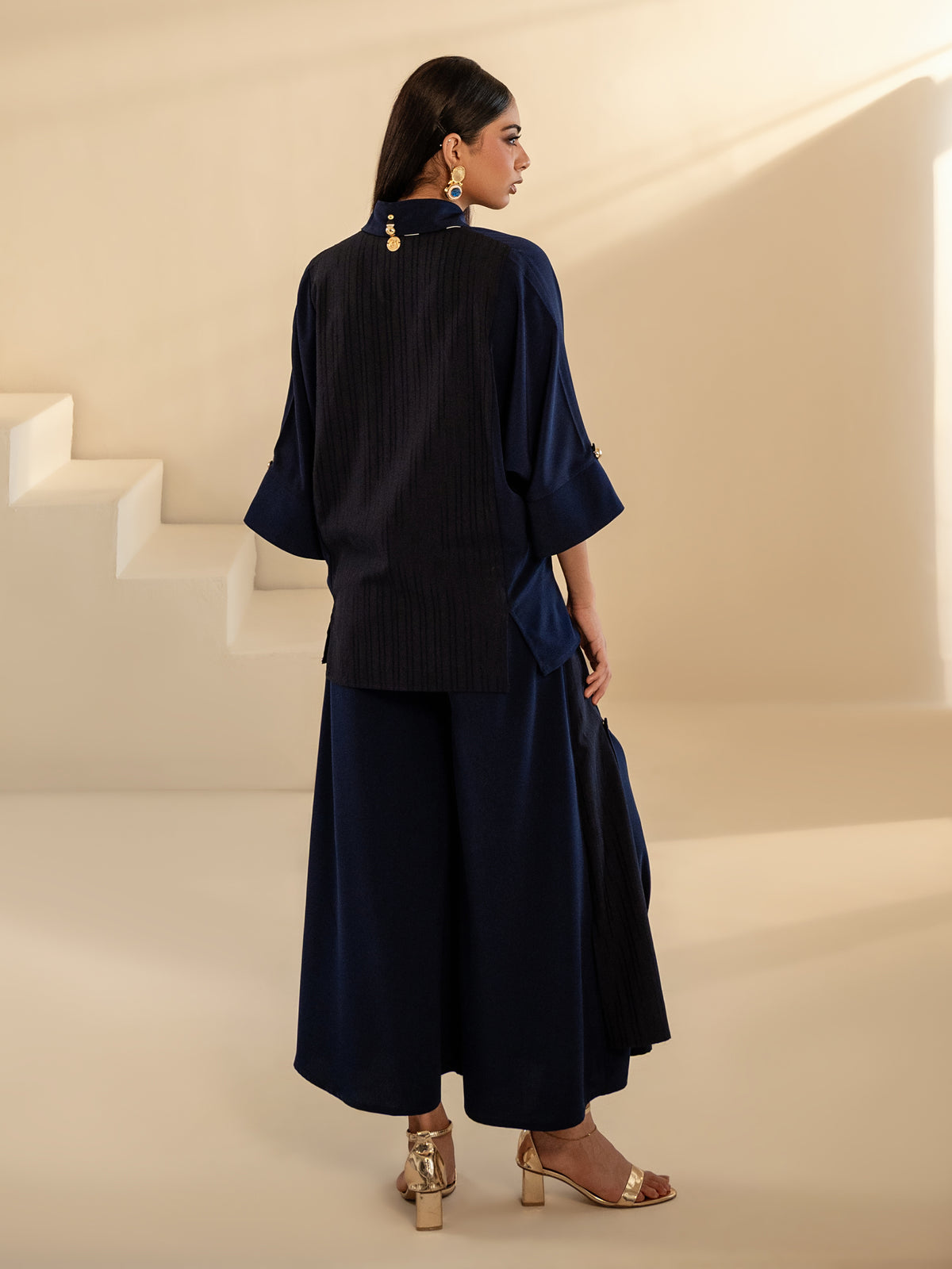 Livia - Navy Blue