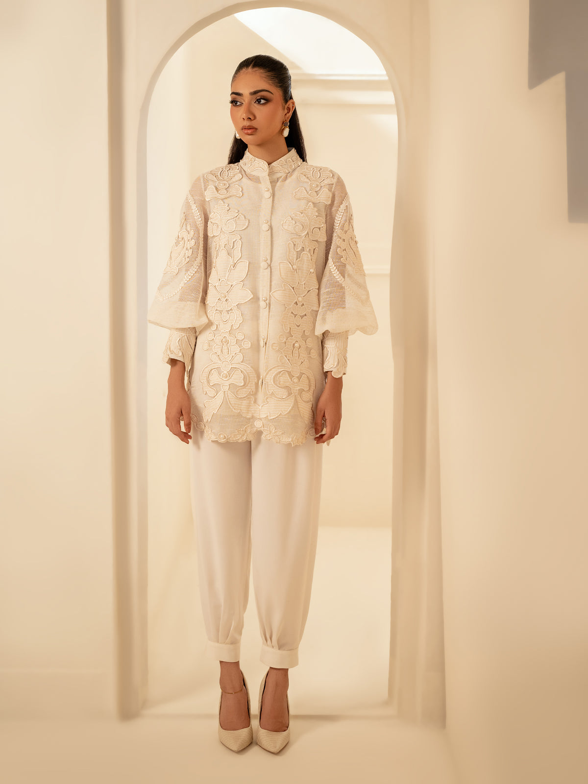 Ambre - Ivory Main image
