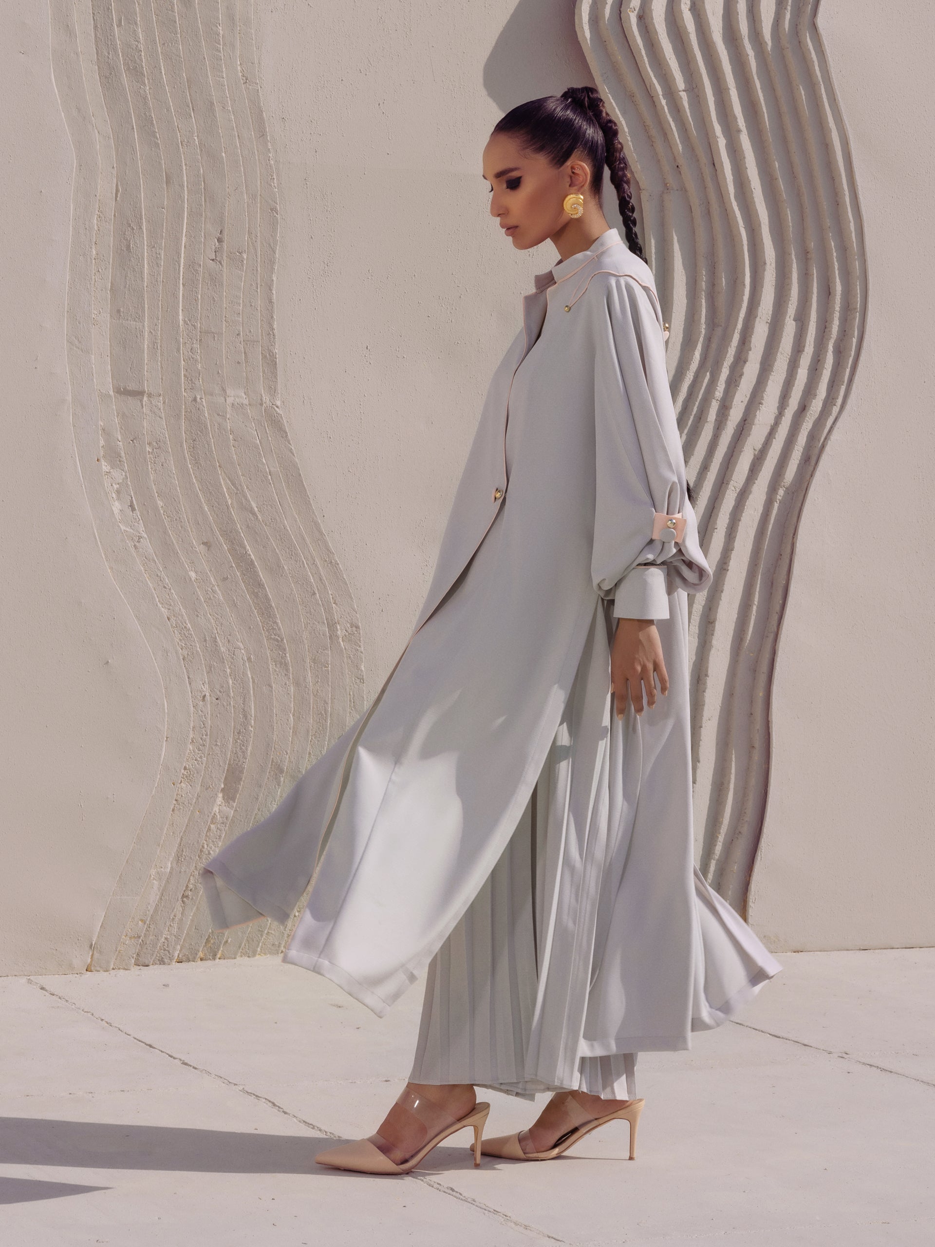 Alina - Grey