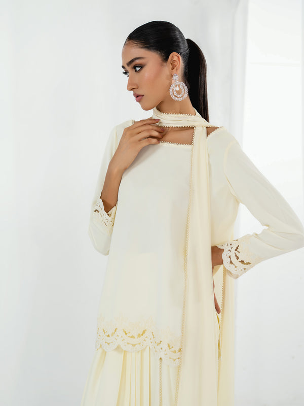 Marcelle - Pale Yellow