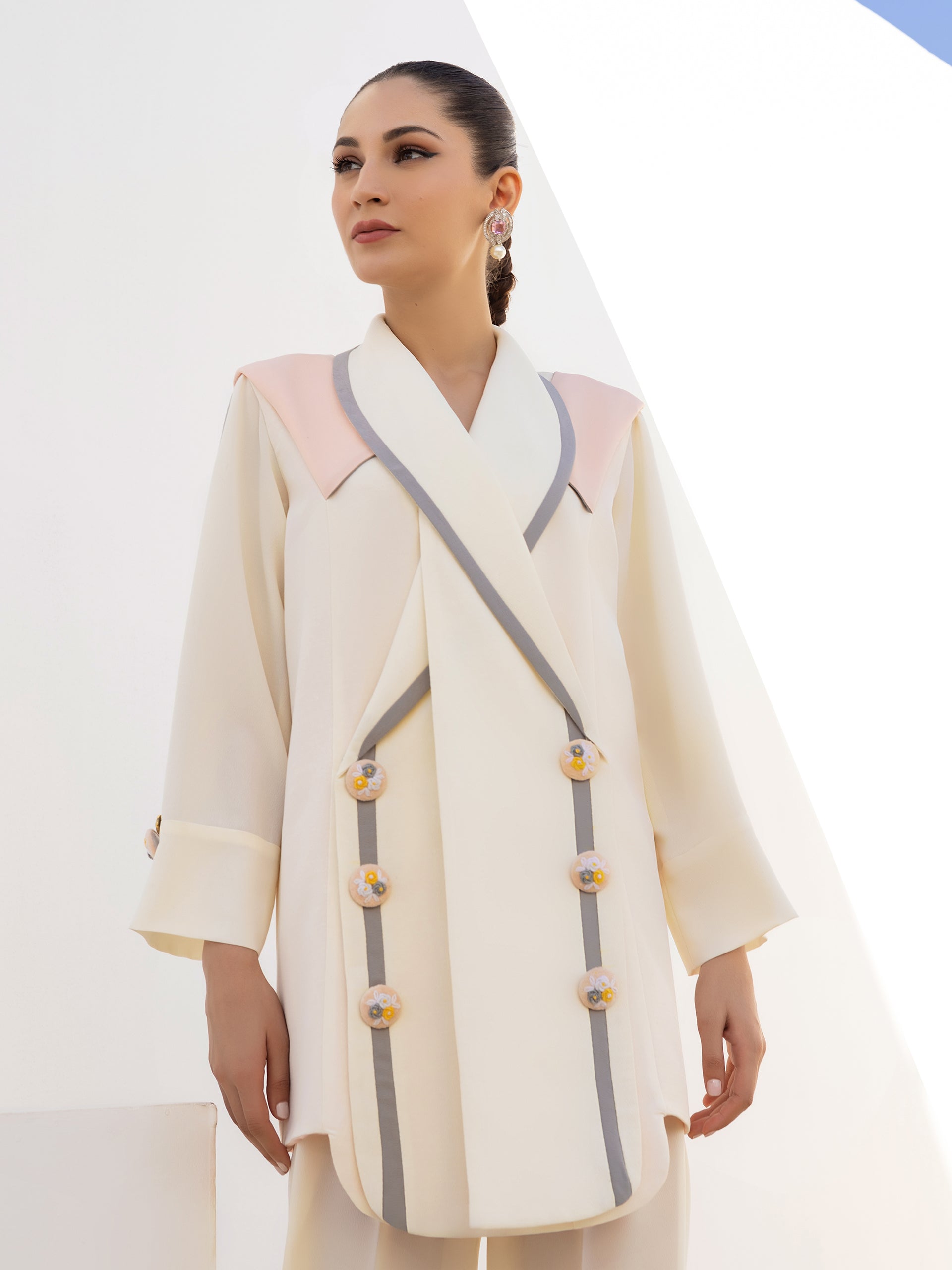Eyana - Ivory Main image