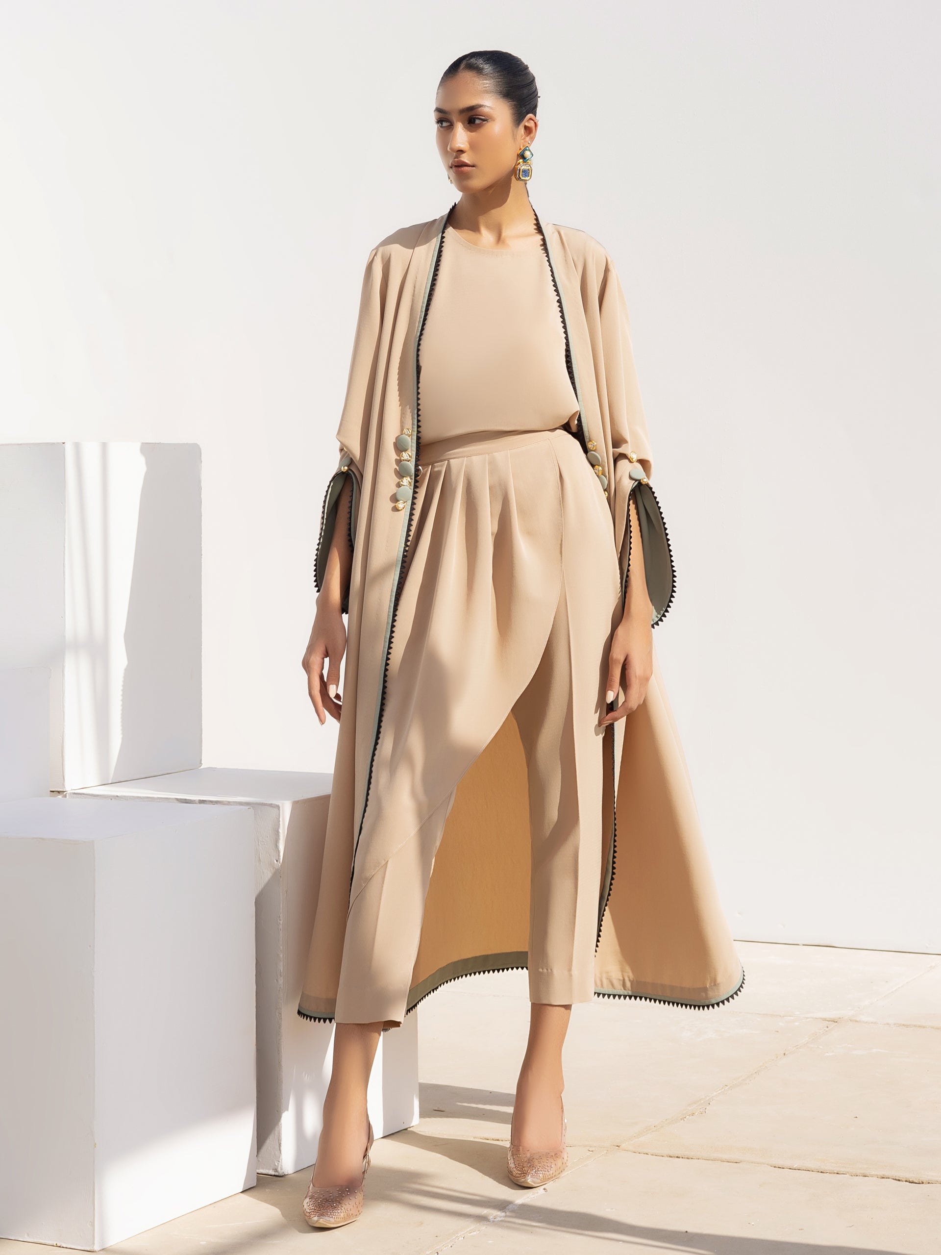 Zainee - Beige Secondary image