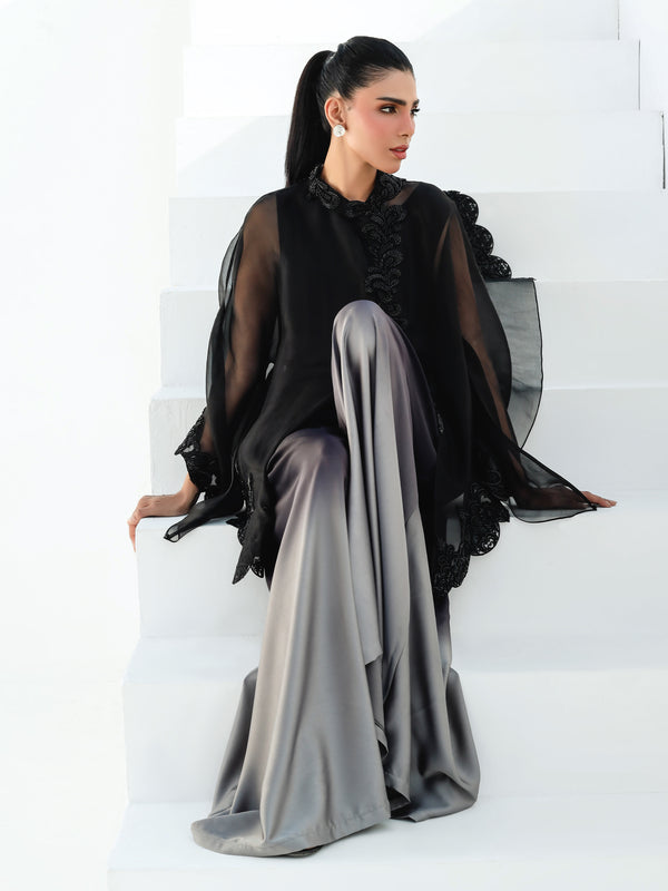 Lilly - Black