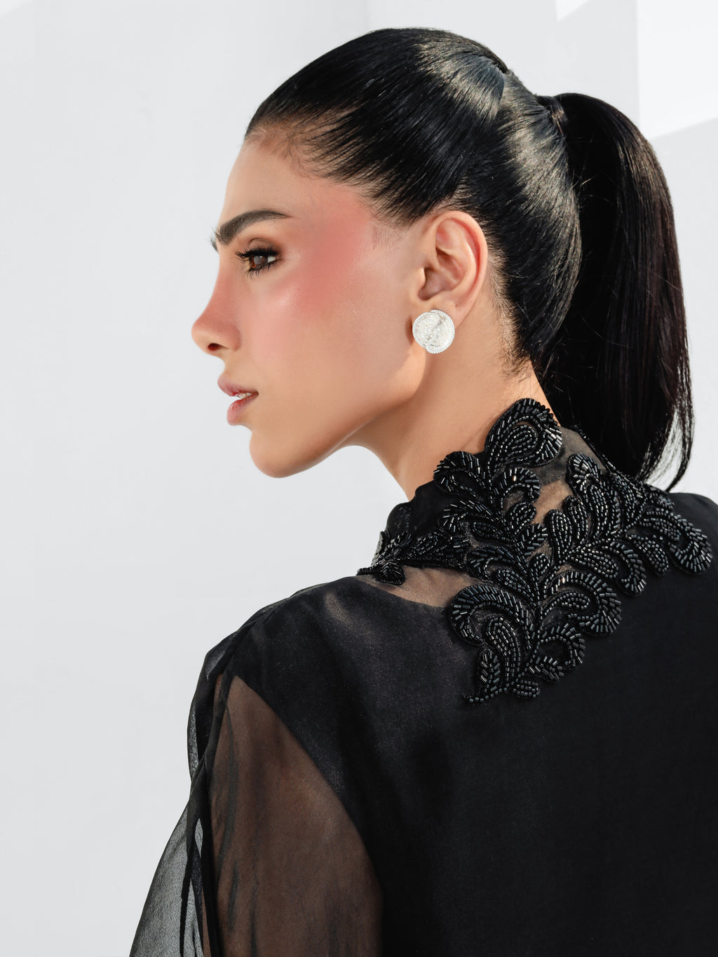 Lilly - Black