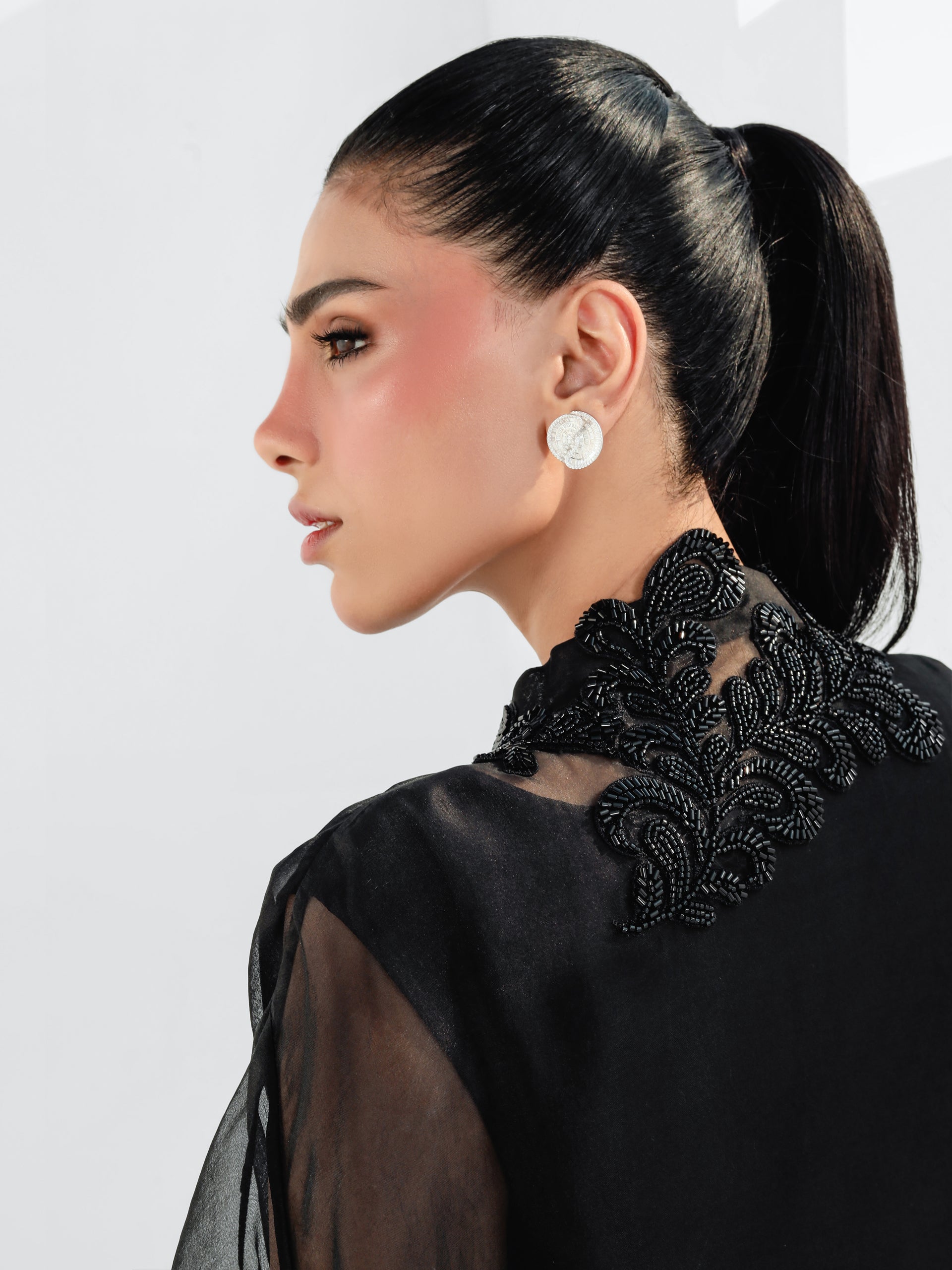 Lilly - Black