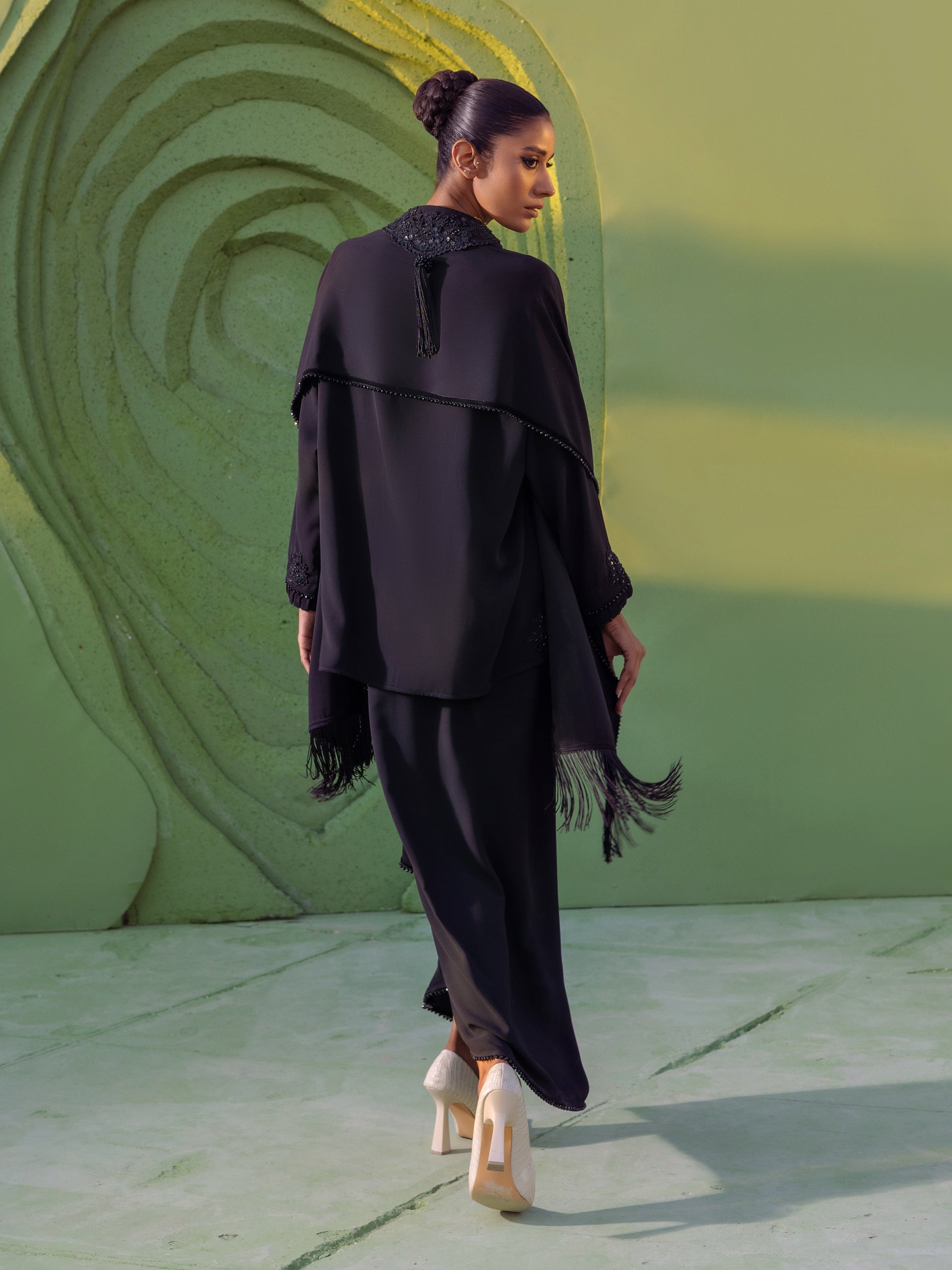 Opal - Black