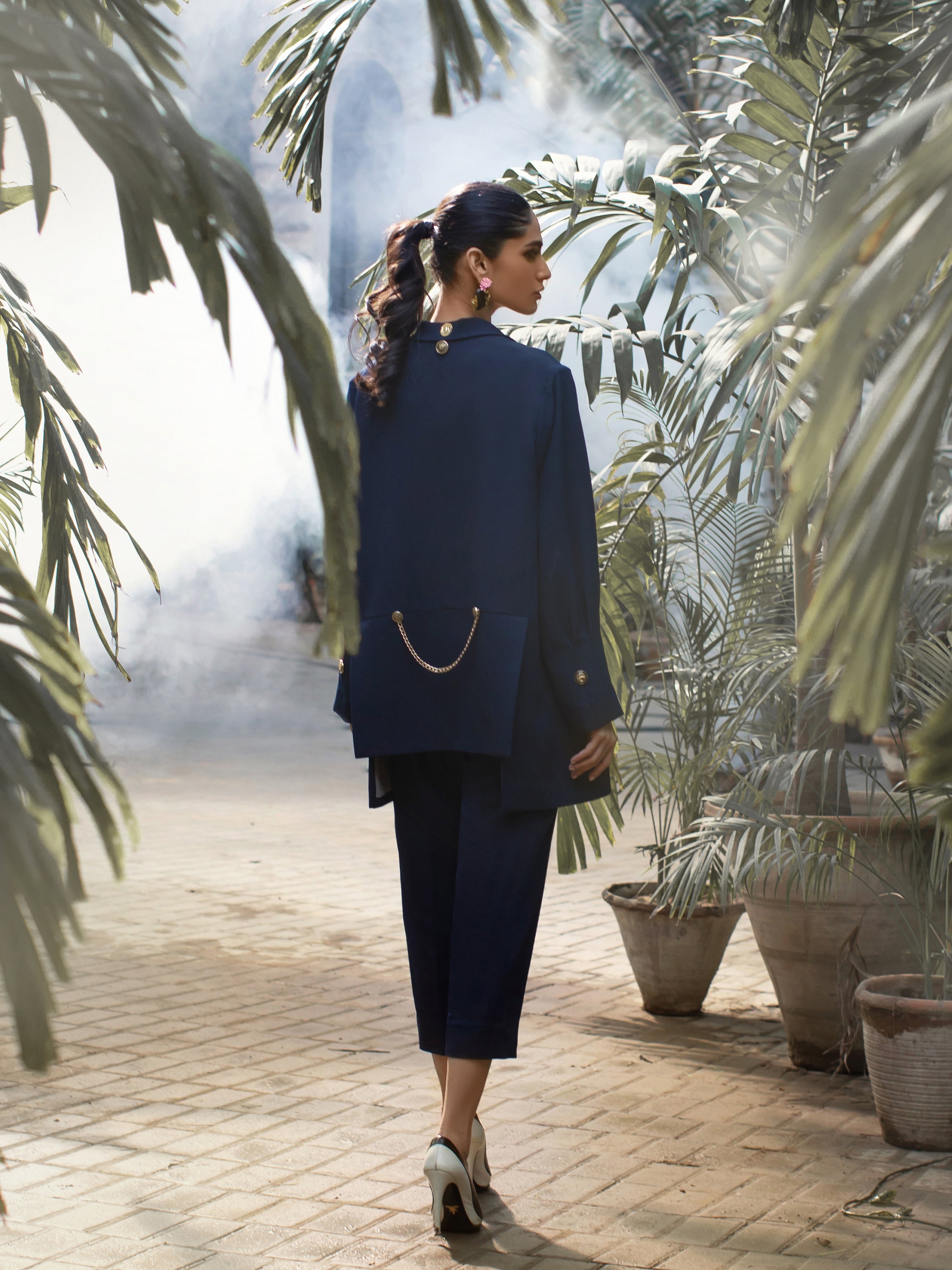 Nour - Dark Navy